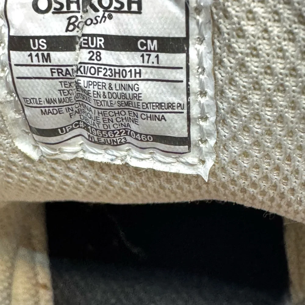 OshKosh Bgosh shoes have